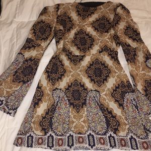 Mini boho chic dress opening in back